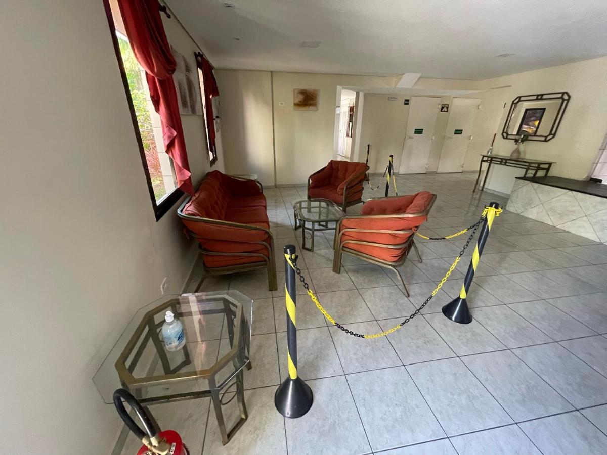 Apartment Confortavel 1 Dorm Com Piscina E Lazer
